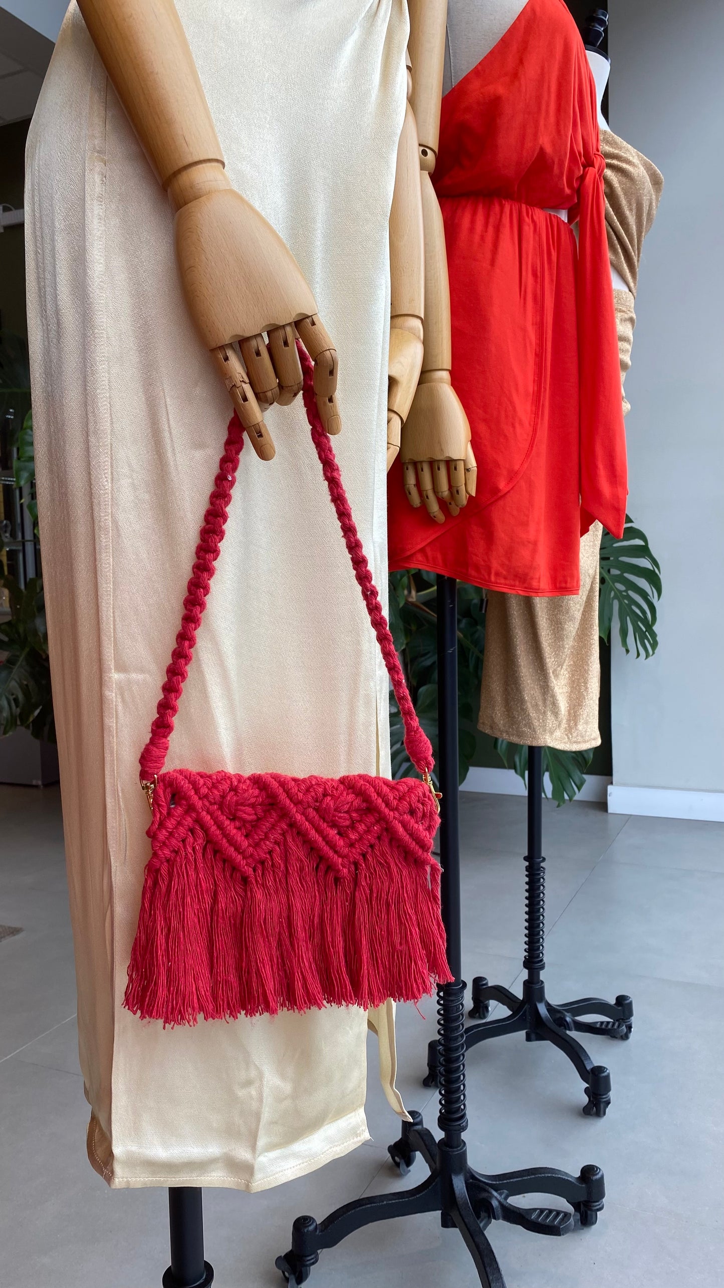 BOLSA EM MACRAMÊ NORONHA
