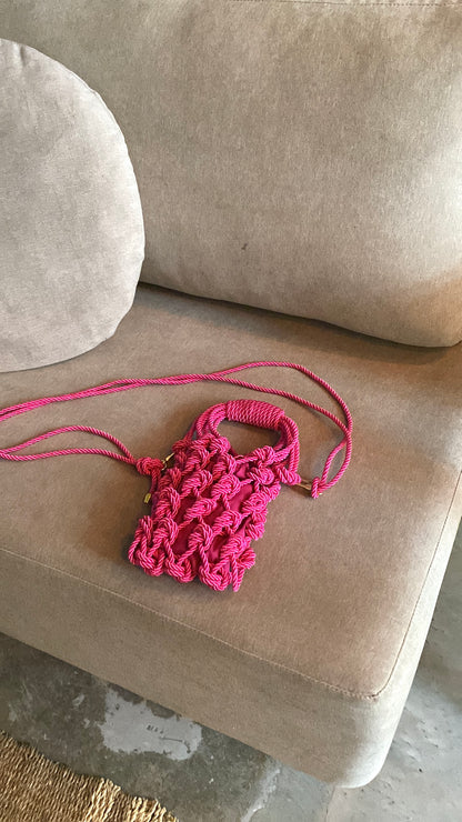 BOLSA EM MACRAMÊ TRANCOSO