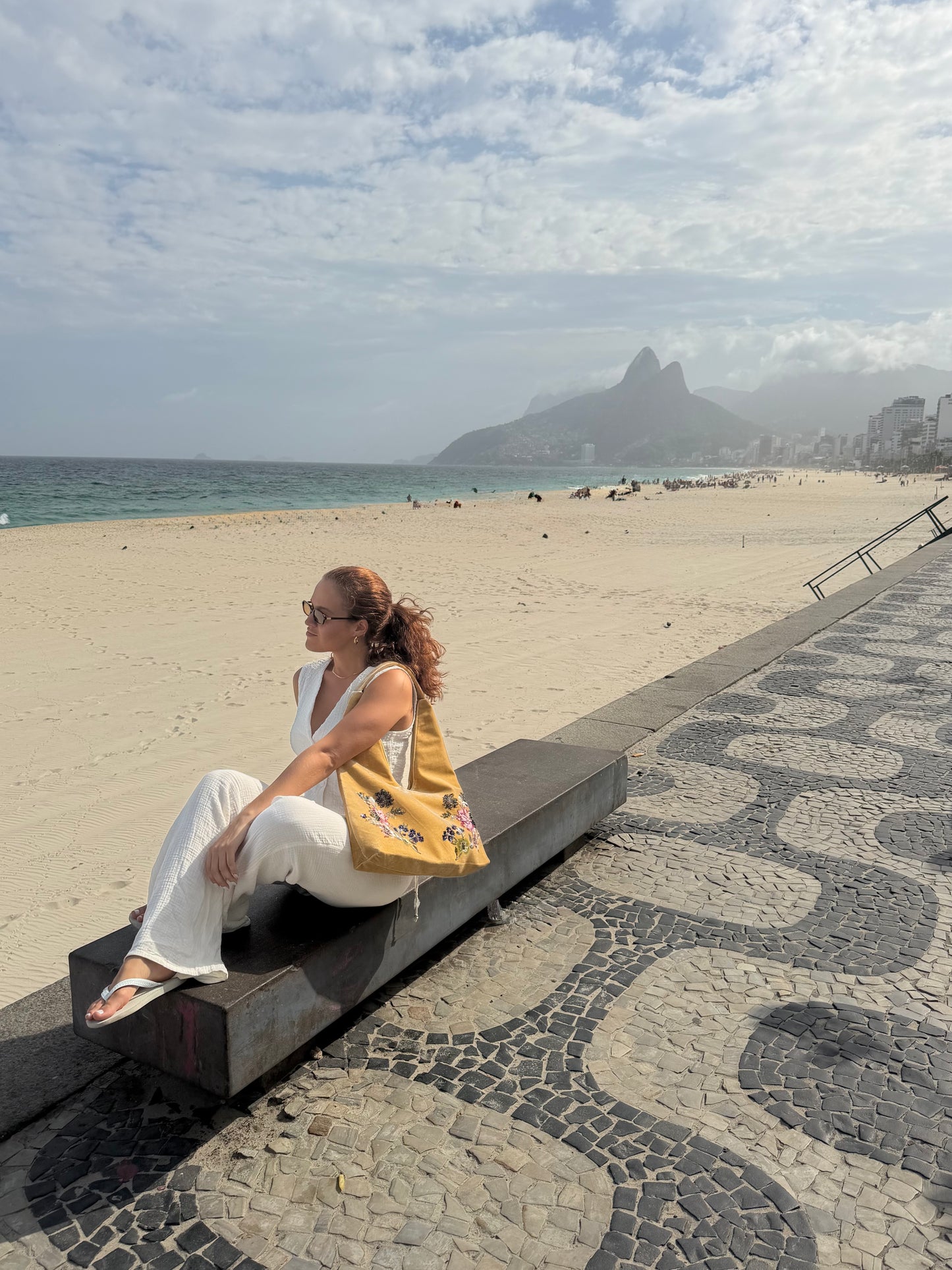 BOLSA VELUDO PARATY